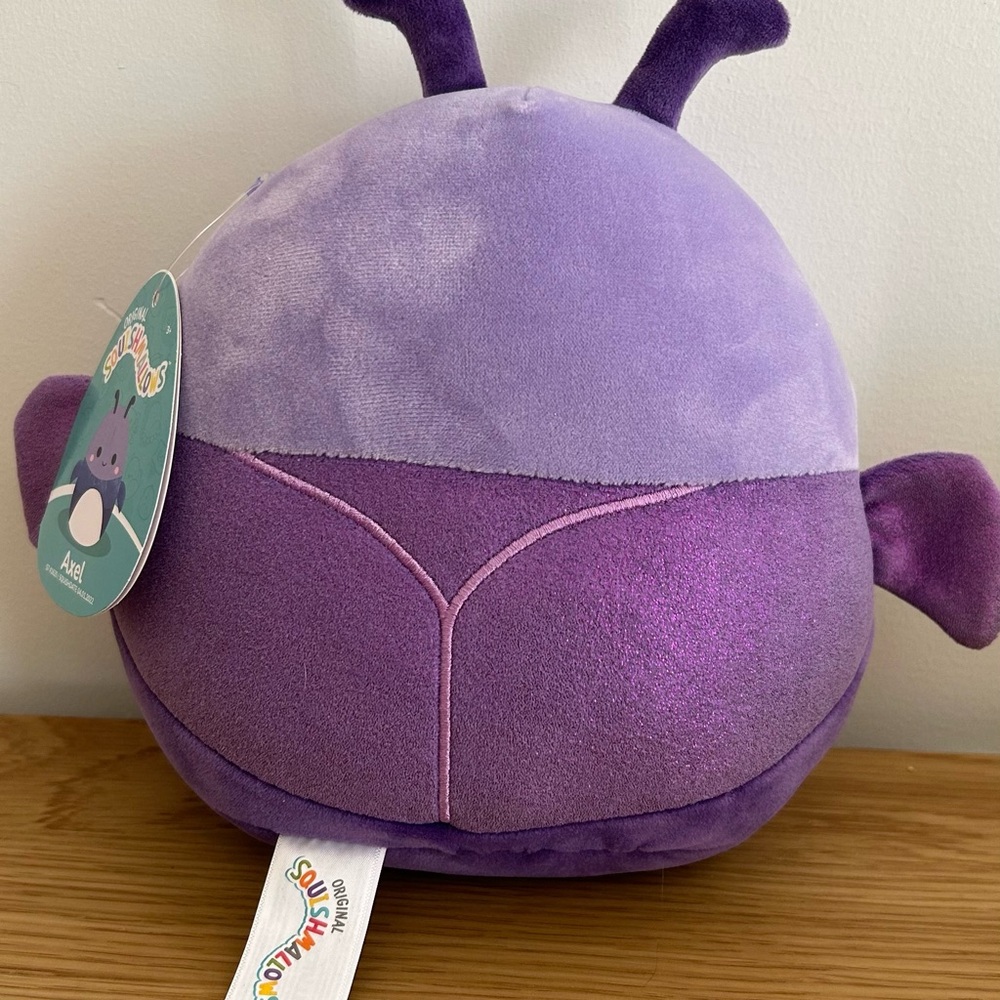 Squishmallow AXEL 7.5inch brand new with tags - Picture 3 of 5